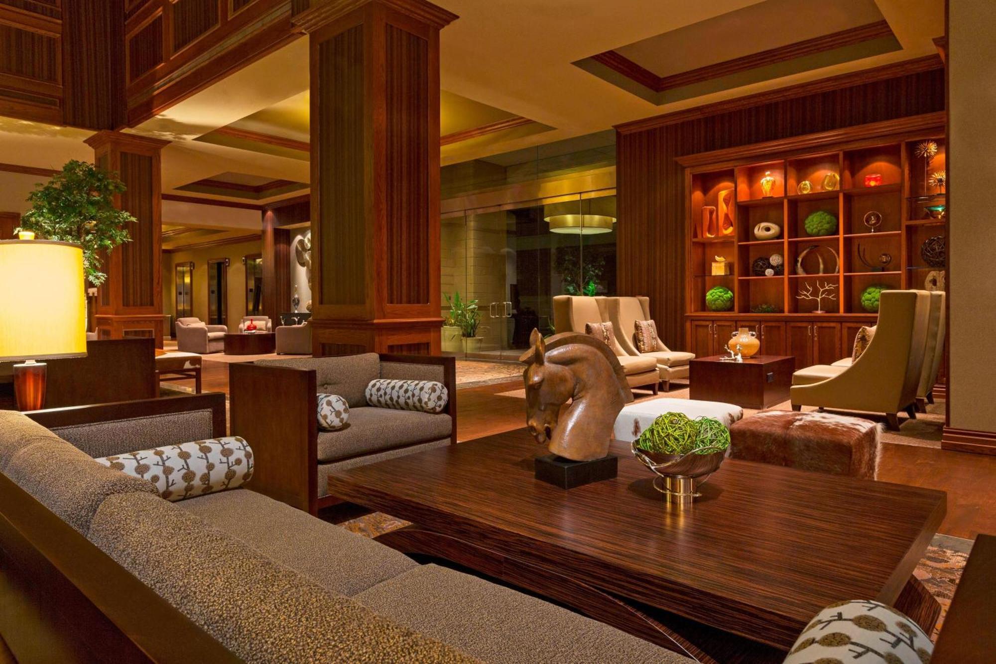 The Westin Houston Downtown Hotel Exterior photo
